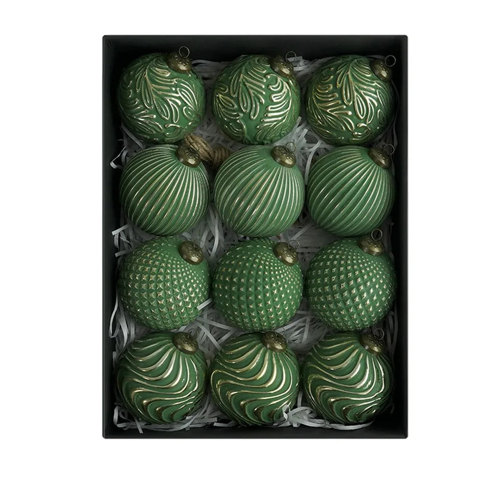 Retro and elegant Christmas ornaments | Christimas Flare