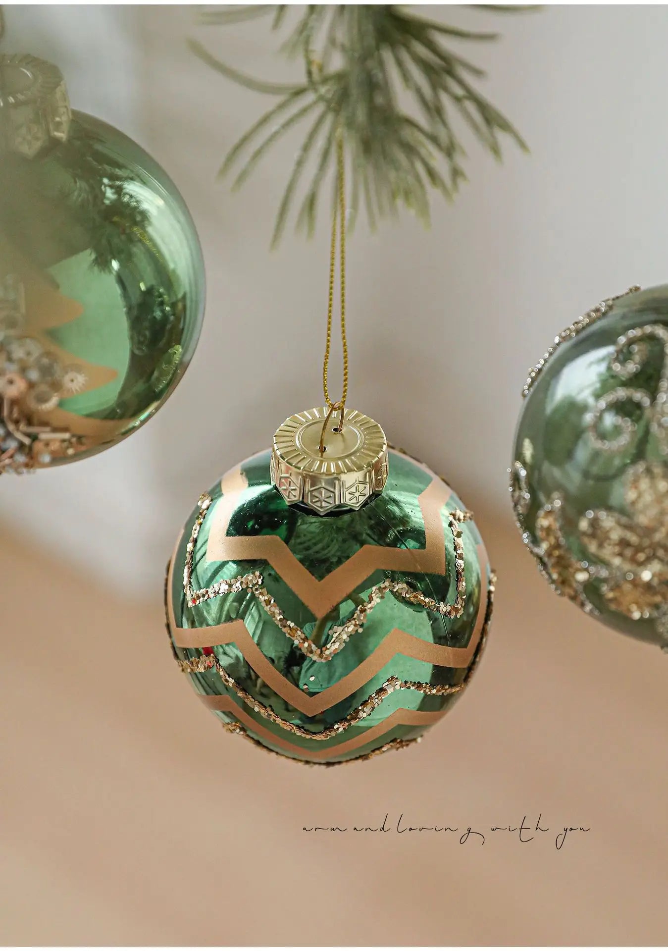 Kit of 4 luxury green Christmas balls with sequins | Christimas Flare